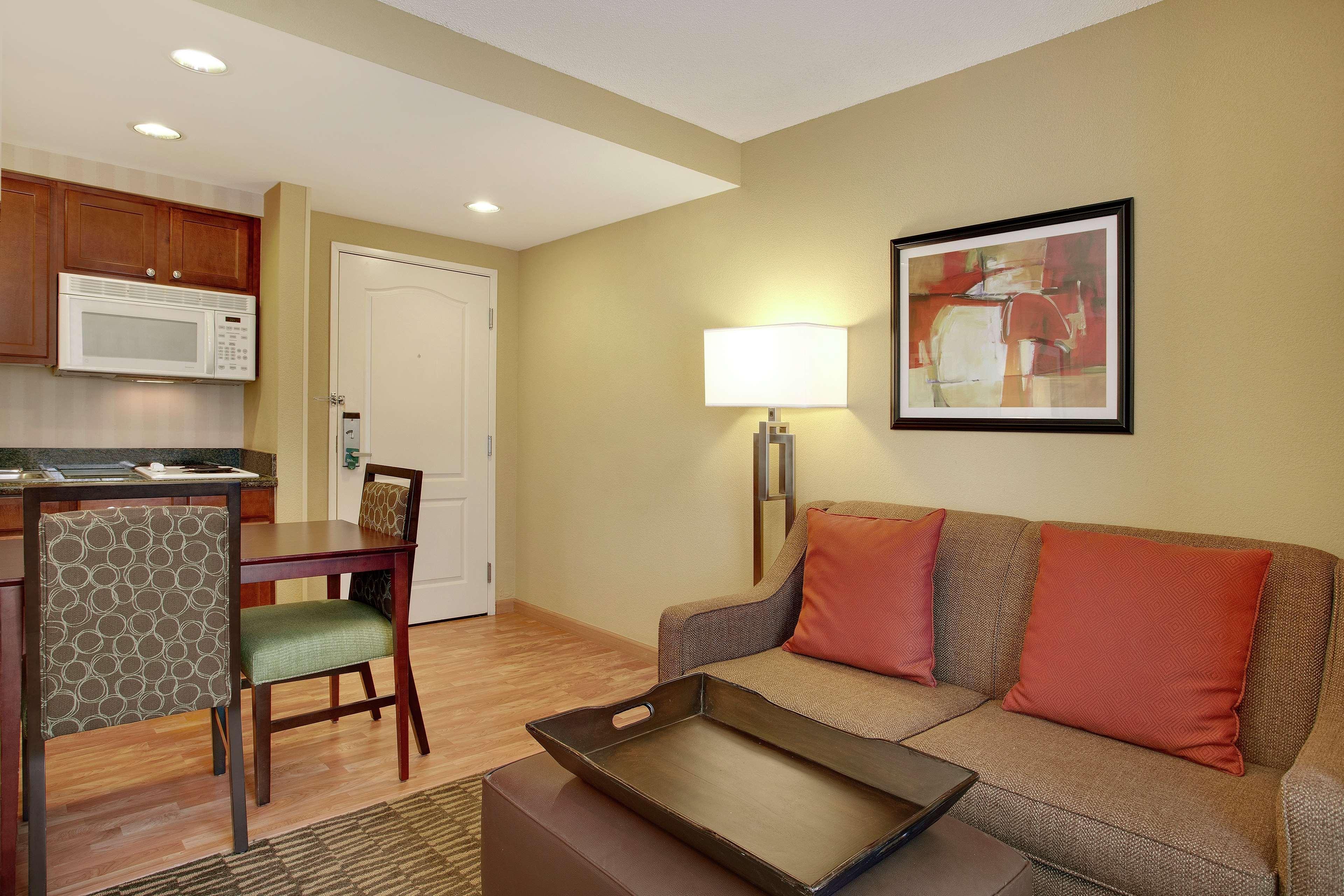 Homewood Suites By Hilton Tampa-Brandon Esterno foto